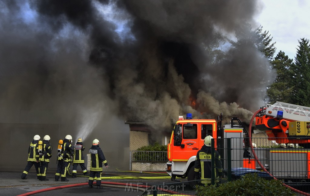 Feuer 2 Y Explo Koeln Hoehenhaus Scheuerhofstr P0187.JPG - Miklos Laubert